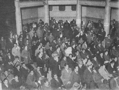 Asamblea extraordinaria de la Federación de Estudiantes de Chile realizada el sábado 4 de junio de 1932 — aprox. 1932 | Chile de Ayer