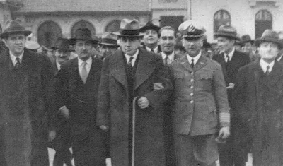 Golpe de Estado del 4 de junio de 1932: Alessandri y Grove en El Bosque — aprox. 1932 | Chile de Ayer