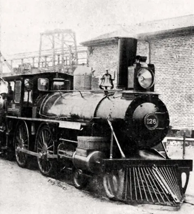 Locomotora n° 126 José Manuel Balmaceda de Ferrocarriles del Estado de Chile. — aprox. 1895 | Chile de Ayer