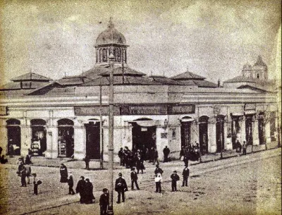 Plaza de Abastos de Santiago circa 1910. — aprox. 1910 | Chile de Ayer