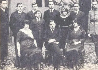 La Familia chilena Alessandri en 1920. — aprox. 1920 | Chile de Ayer