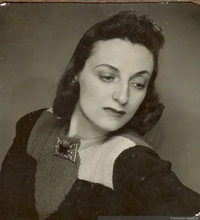 Retrato de la escritora Pepita Turina, 1940 — aprox. 1940 | Chile de Ayer