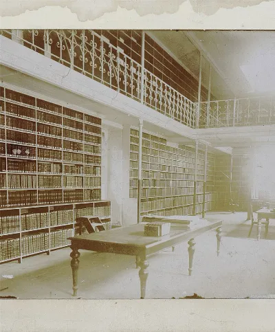 Biblioteca de José Antonio de Rojas en Valparaíso — aprox. 1890–1930 | Chile de Ayer
