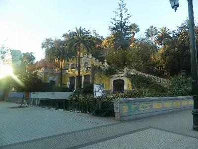 Entrada del Cerro Santa Lucía, Santiago — aprox. 1880–1930 | Chile de Ayer