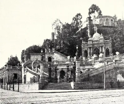 Gran entrada del Cerro Santa Lucía, Santiago, 1904 — aprox. 1904–1930 | Chile de Ayer