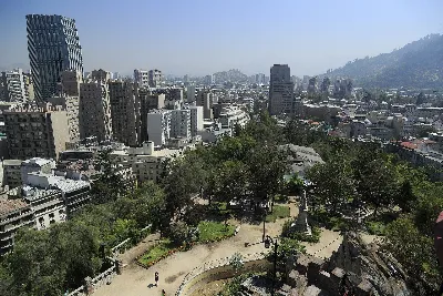 Vista hacia el norte desde el Cerro Santa Lucía — aprox. 1880–1930 | Chile de Ayer