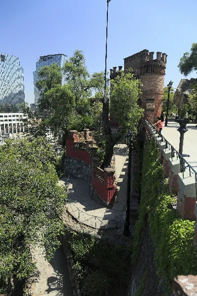 Vista hacia el norte desde la cima del Cerro Santa Lucía — aprox. 1880–1930 | Chile de Ayer