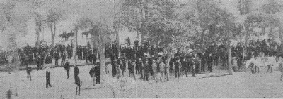 Manifestantes en la Alameda durante el Mitin de la Carne, octubre 1905 — aprox. 1905 | Chile de Ayer