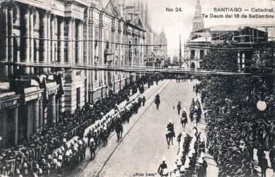Te Deum Ecuménico de Fiestas Patrias en la Catedral de Santiago — aprox. 1900 | Chile de Ayer