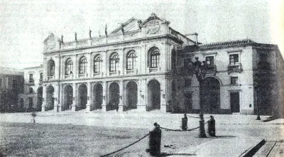 Teatro Municipal de Santiago a principios del siglo XX. — aprox. 1900 | Chile de Ayer
