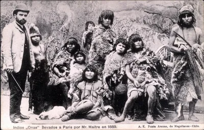 Indígenas onas llevados a París por Mr. Maitre en 1889 — aprox. 1900 | Chile de Ayer
