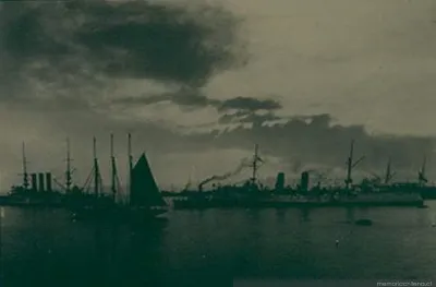 Barcos en el puerto, Valparaíso, 1906 — 1906 | Chile de Ayer