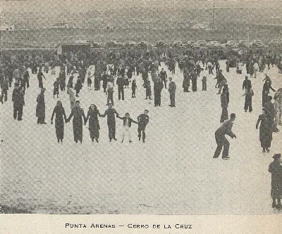 Cerro de la Cruz, Punta Arenas — 1947 | Chile de Ayer