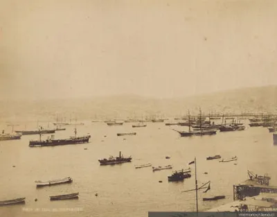 Vista general del Puerto de Valparaíso, hacia 1890 — 1890 | Chile de Ayer