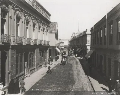 Calle Condell, Valparaíso, 1900 — 1900 | Chile de Ayer