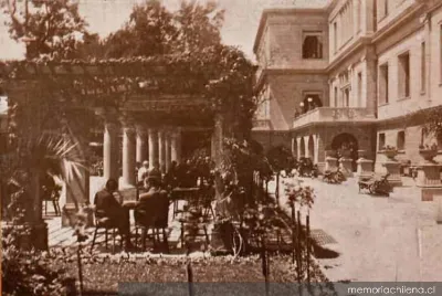 La pérgola del Club de Viña del Mar, hacia 1930 — 1930 | Chile de Ayer