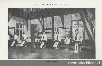Liceo de Niñas Nº 3 " — 1927 | Chile de Ayer