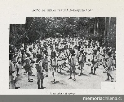 Liceo de Niñas " — 1927 | Chile de Ayer