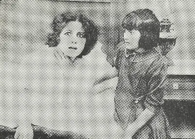 María Padín en escena de " — 1918 | Chile de Ayer