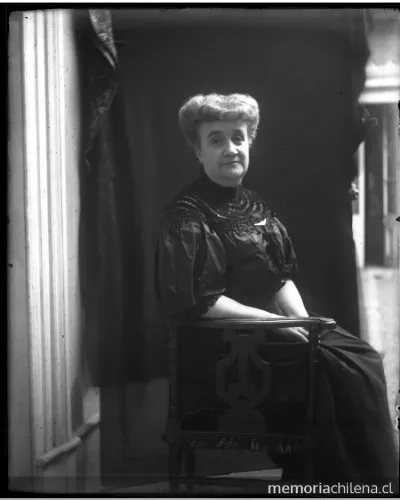 Martina Barros de Orrego, hacia 1905 — 1905 | Chile de Ayer