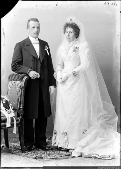 Pareja, hacia 1890 — 1890 | Chile de Ayer