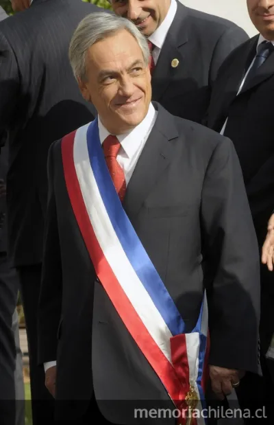 Sebastián Piñera Echenique, Presidente de la República (2010-2014) — 2010 | Chile de Ayer