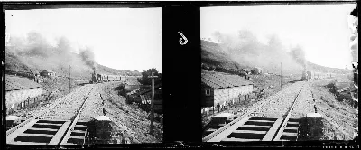 Salida del puente Cautín, Valdivia en 1906 — 1906 | Chile de Ayer