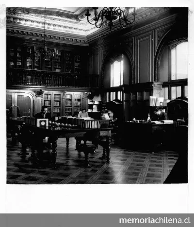 [Sala de lectura de la Biblioteca Americana de Diego Barros Arana, Biblioteca Nacional de Chile] — 1950 | Chile de Ayer