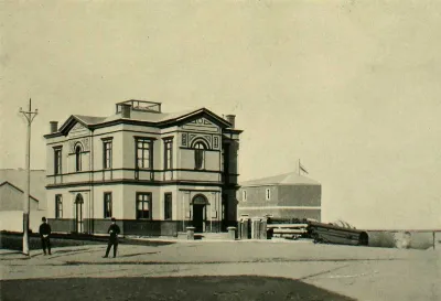 Edificio de la Gobernación Marítima en Punta Arenas, 1906 — 1906 | Chile de Ayer