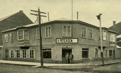 Almacén de ferretería y artículos para buques de H. Petersen, Punta Arenas, 1906 — 1906 | Chile de Ayer