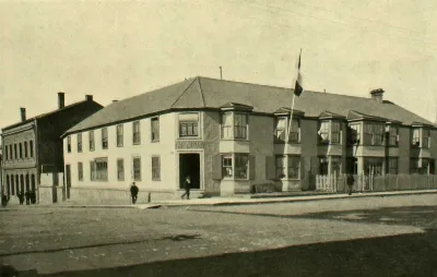 Casa comercial de Charles Williams, Punta Arenas, 1906 — 1906 | Chile de Ayer