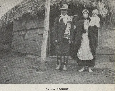Grupo de personas mapuche, 1941 — 1941 | Chile de Ayer