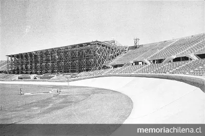 Vista del interior del Estadio Nacional en construcción, 1937 — 1937 | Chile de Ayer