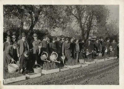 Alumnos en curso agrícola en Rengo, hacia 1935 — 1935 | Chile de Ayer
