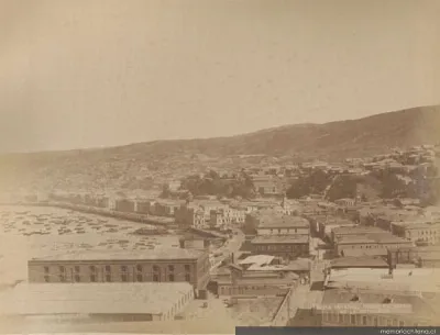 Vista general desde el cerro Artillería, hacia 1890 — 1890 | Chile de Ayer