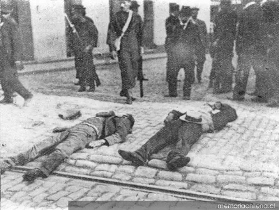 Muertos de la huelga de los obreros marítimos en Valparaíso, 1903 — 1903 | Chile de Ayer