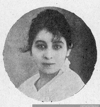 Olga Azevedo, hacia 1915 — 1915 | Chile de Ayer