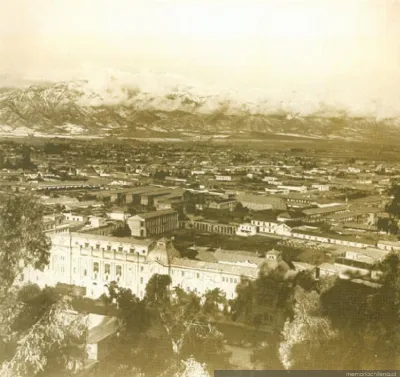 Santiago visto desde el Cerro Santa Lucía, 1915 — 1915 | Chile de Ayer