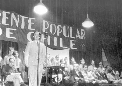 Salvador Allende, en el acto por el tercer aniversario del Frente Popular, 1939 — 1939 | Chile de Ayer