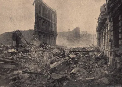 Calle Blanco esquina Edwards, Valparaíso, tras el terremoto de 1906 — 1906 | Chile de Ayer