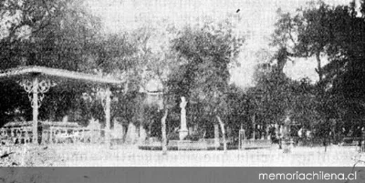 Plaza de Arica, hacia 1920 — 1920 | Chile de Ayer