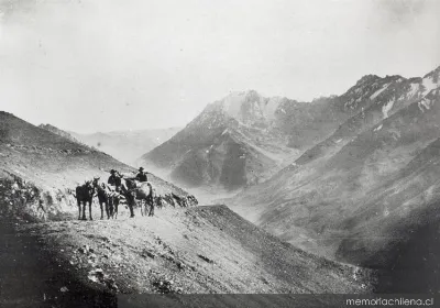 Cumbre de paso de Uspallata, hacia 1930 — 1930 | Chile de Ayer