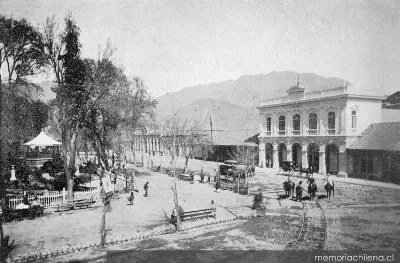 Plaza de Armas de San Felipe, hacia 1900 — 1900 | Chile de Ayer
