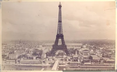 Vista general de París y la Torre Eiffel desde el Palacio Trocadero, 1889 — 1889 | Chile de Ayer