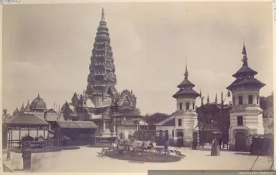 Pagoda de Angkor, capital del reino de Khmer, actual Camboya y entrada a la aldea Javanesa, 1889 — 1889 | Chile de Ayer
