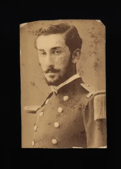 Roberto Aldunate Bascuñan, teniente de artillería, hacia 1880 — 1880 | Chile de Ayer