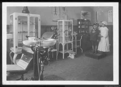 Servicio Médico Dental — 1918 | Chile de Ayer