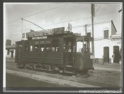 Tranvía eléctrico en Santiago, 1929 — 1929 | Chile de Ayer