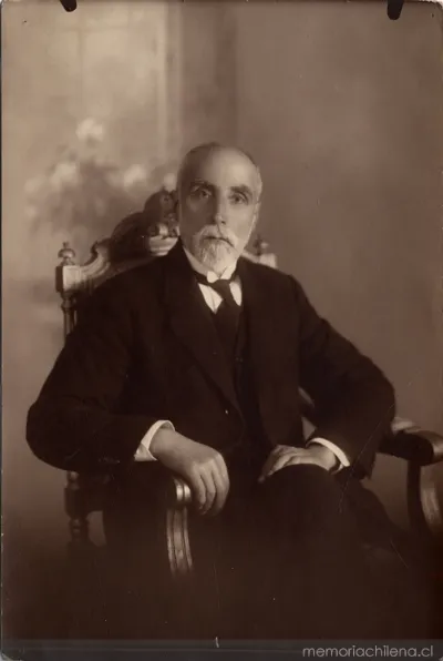Hombre adulto muy distinguido, entre 1920 y 1930 — 1920 | Chile de Ayer
