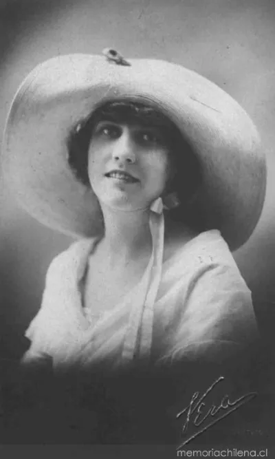 Magdalena Petit, hacia 1930 — 1930 | Chile de Ayer